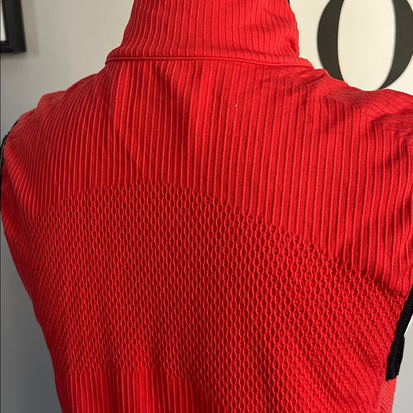 Athleta Insulated Flurry PrimaLoft® Vest - Picture 7 of 9